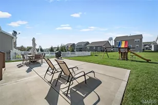2010 Riverdew Dr, Saint Paul, MO 63366 - Photo 25
