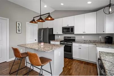 2010 Riverdew Drive, Saint Paul, MO 63366 - Photo 11