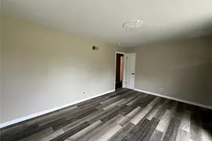 1201 Senate Dr, Saint Louis, MO 63138 - Photo 3