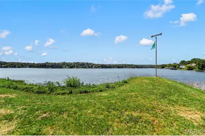 207 Spring Lake Drive, De Soto, MO 63020 - Photo 35