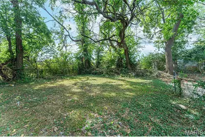 1284 Sells Avenue, Saint Louis, MO 63147 - Photo 29