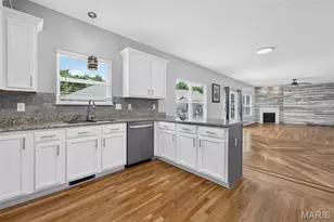 1603 Foggy Meadow Dr, O'Fallon, MO 63366 - Photo 11