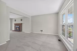 5 Revolutionary Way Ct, O'Fallon, MO 63366 - Photo 5