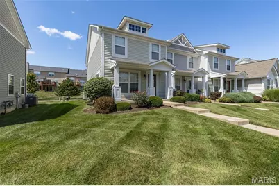 212 Countryshire Drive, Lake Saint Louis, MO 63367 - Photo 3