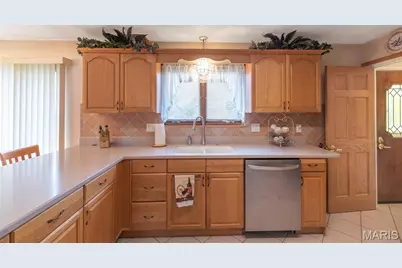 4456 Butler Hill Road, Saint Louis, MO 63128 - Photo 27