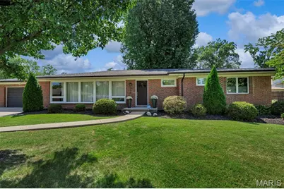 705 Cordell Court, Saint Louis, MO 63132 - Photo 1