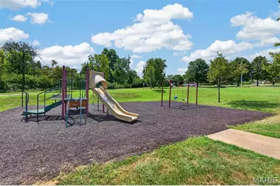10427 Tiffany Village Court, Saint Louis, MO 63123 - Photo 33