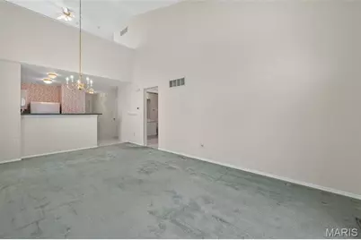 10427 Tiffany Village Court, Saint Louis, MO 63123 - Photo 5