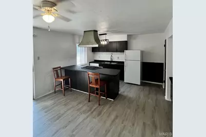 8820 Santa Bella Drive, Hazelwood, MO 63042 - Photo 3