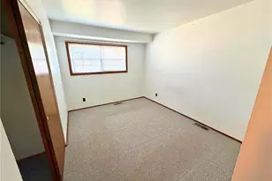 1820 Tahoe Dr, Florissant, MO 63031 - Photo 9
