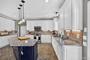 708 Lakeshore Manor Ct, Wildwood, MO 63038 - Photo 21