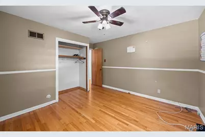 1245 Lindsay Lane, Florissant, MO 63031 - Photo 17