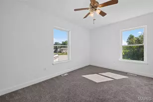 129 E Pacific St, Pacific, MO 63069 - Photo 21