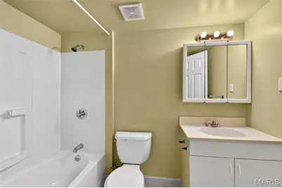 1229 Olivette Drive, Saint Louis, MO 63132 - Photo 17