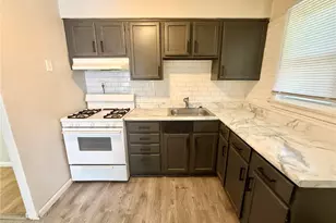 6122 Jackson Ave, Berkeley, MO 63134 - Photo 7