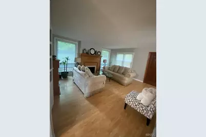 235 N Dellwood Road, Saint Louis, MO 63135 - Photo 5