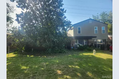 8678 Spoon Drive, University City, MO 63132 - Photo 1