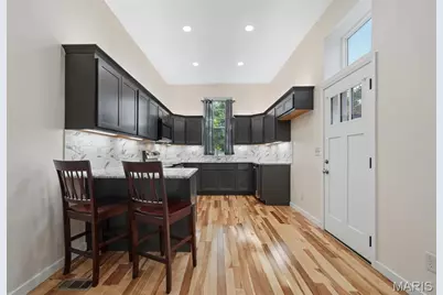 3706 Iowa Avenue, Saint Louis, MO 63118 - Photo 9