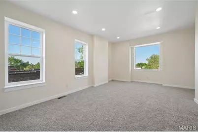 3706 Iowa Avenue, Saint Louis, MO 63118 - Photo 17