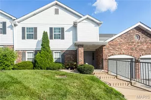 4326 Sunridge Dr, Mehlville, MO 63125 - Photo 1