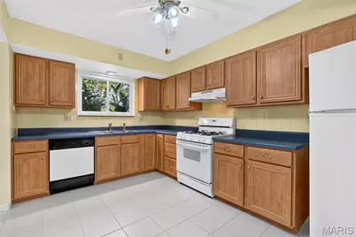 8848 Red Oak Drive, Crestwood, MO 63126 - Photo 7