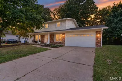 229 Cole Boulevard, Saint Charles, MO 63301 - Photo 1
