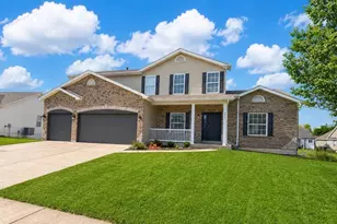 805 Mule Creek Dr, Wentzville, MO 63385 - Photo 1