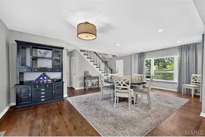 18 Chaminade Drive, Saint Louis, MO 63141 - Photo 9