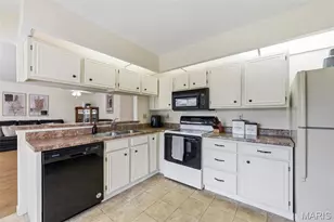 312 Waterside Dr, Wildwood, MO 63040 - Photo 7