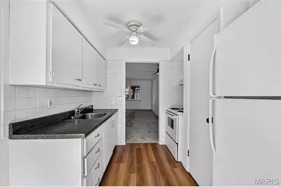 7923 Royal Arms Court #2, Saint Louis, MO 63123 - Photo 11