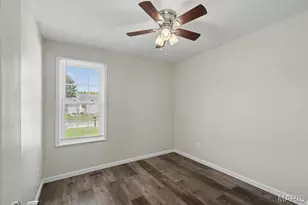 202 Barrington Dr, Saint Peters, MO 63376 - Photo 17