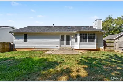 202 Barrington Drive, Saint Peters, MO 63376 - Photo 15