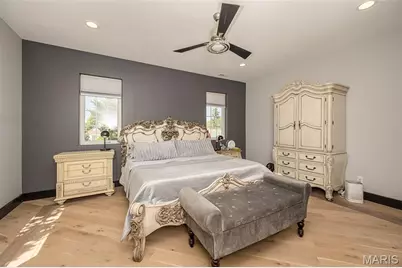 604 Glyn Cagny, Ballwin, MO 63021 - Photo 61