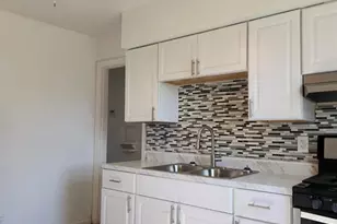9440 Bagley Dr, Saint Louis, MO 63136 - Photo 7