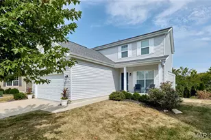 526 Golden Leaf Ct, Lake Saint Louis, MO 63367 - Photo 5