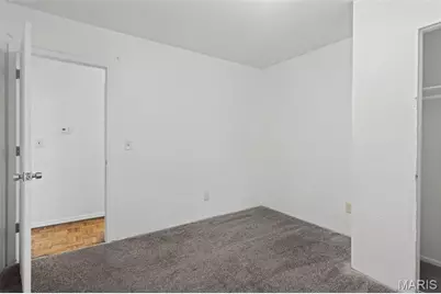 9525 Brenda Avenue, Affton, MO 63123 - Photo 13
