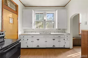 3408 S Spring Ave, Saint Louis, MO 63116 - Photo 9