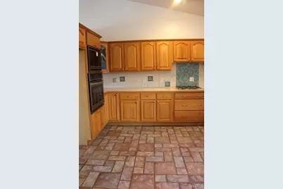 1007 Southway Drive, Bowling Green, MO 63334 - Photo 13