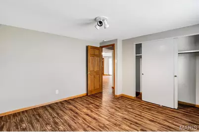 605 Forrester Drive, Ballwin, MO 63011 - Photo 33