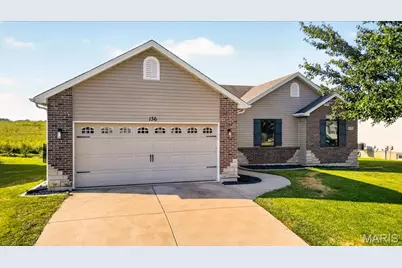 136 Prairie Bluffs Drive, Wentzville, MO 63385 - Photo 1