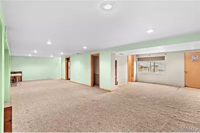 9834 Las Vegas Drive, Saint Louis, MO 63126 - Photo 15