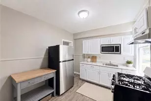 6730 Vermont Ave, Saint Louis, MO 63111 - Photo 3