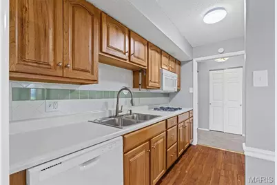 10381 Oxford Hill Drive #1, Saint Louis, MO 63146 - Photo 7
