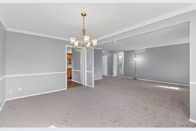 10381 Oxford Hill Drive #1, Saint Louis, MO 63146 - Photo 11