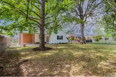 8440 New Hampshire Avenue, Affton, MO 63123 - Photo 31