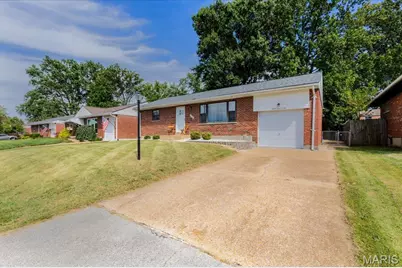 8440 New Hampshire Avenue, Affton, MO 63123 - Photo 3