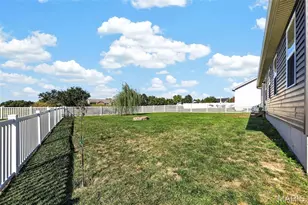 831 Warrior Ridge Dr, Warrenton, MO 63383 - Photo 41