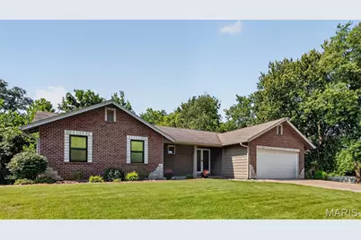 19 Novella Drive, Saint Peters, MO 63376 - Photo 5