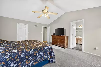 72 Hickoryshade Court, Saint Peters, MO 63376 - Photo 13