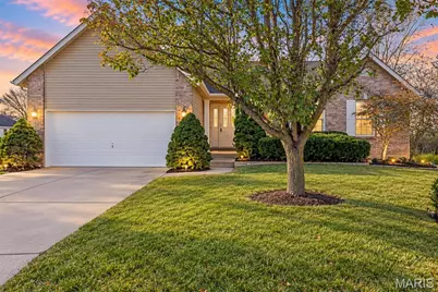 72 Hickoryshade Court, Saint Peters, MO 63376 - Photo 1
